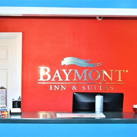 Baymont By Wyndham פורסט סיטי מראה חיצוני תמונה